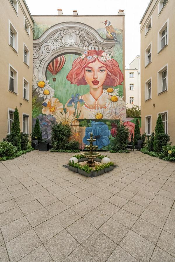 Komeda Apartment Hidden In Poznan Old Town By Noclegi Renters Екстериор снимка